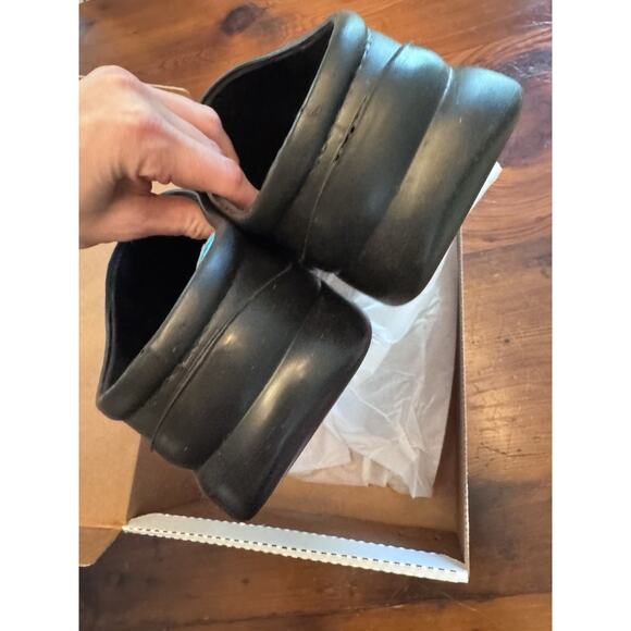 KLOGS USA Black Rubber Slip On Mule Clog Shoe Slip Resistant Mens 11W New In Box - Picture 5 of 12